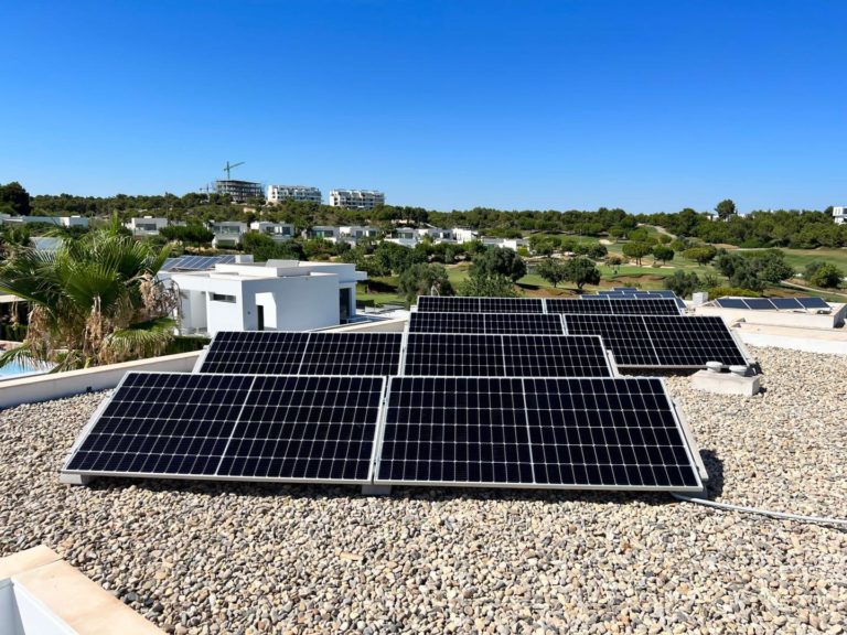 paneles-solares-torre-horadada